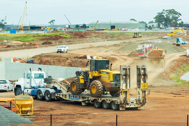 Heavy Equipment Transport 